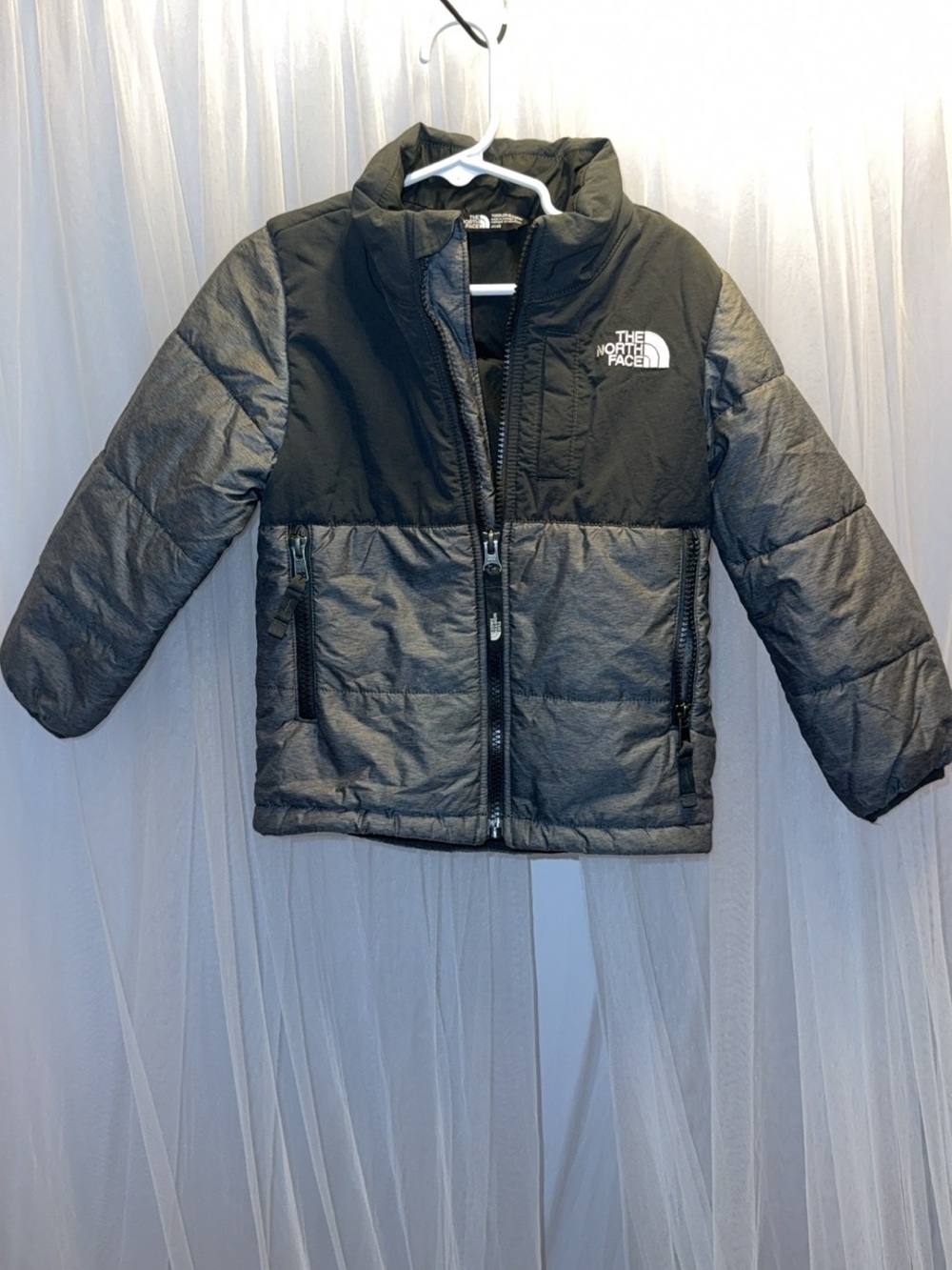 The North Face Kids Puffer Jacket in Black and Gray